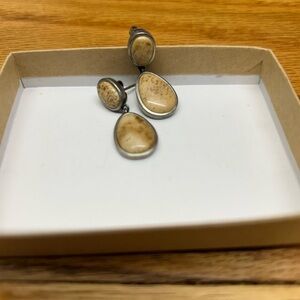 Elegant Tan SandStone Drop Earrings